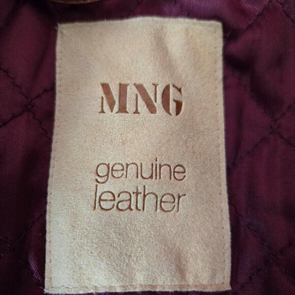 Women's Burgundy Faux Fur Trim Jacket - Picture 7 of 7